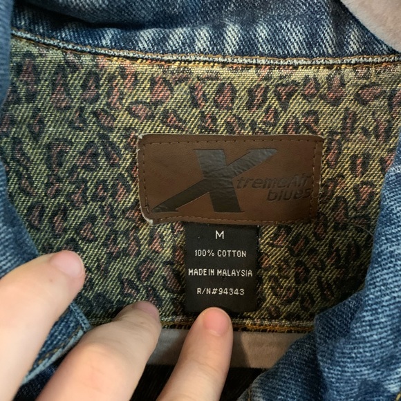 Women’s XS cut off denim vest vintage with pockets - Picture 5 of 9